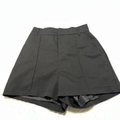 イング INGNI 黒 短パン フリーサイズのサムネイル