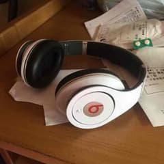 beats Studio(ジャンク品)のサムネイル