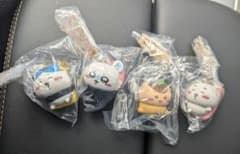 ちいかわ寿司フィギュアキーホルダー　ちいかわハチワレくりまんじゅうモモンガのサムネイル