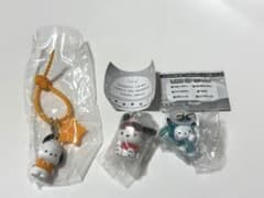 サンリオ ポチャッコ めじるしアクセサリー ガチャ 3種セットのサムネイル