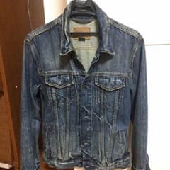 ギャップのデニムジャケットのサムネイル