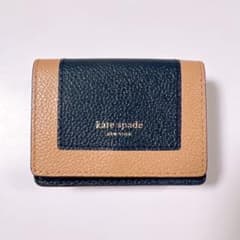 kate spade 三つ折り財布のサムネイル