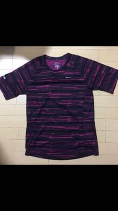 ナイキ NIKE Tシャツ Mサイズのサムネイル