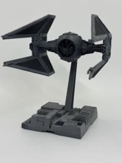 STAR WARS 1/72 タイインターセプター プラモデル完成品