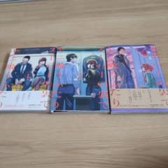 スーパーの裏でヤニ吸うふたり1～3巻のサムネイル