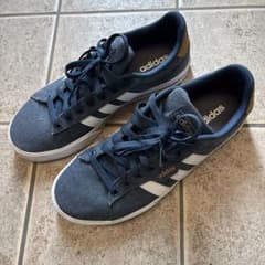 adidas ネイビー ホワイト スニーカーのサムネイル