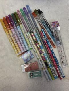 文房具セット ボールペン 消しゴム 定規 まとめ売りのサムネイル