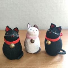 치리멘 세공 고양이 3체 입상 미니어처 미니 사이즈 용호당 용호작[OA-2]