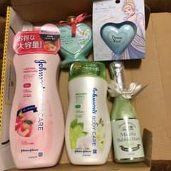 ローションと入浴剤のセットのサムネイル
