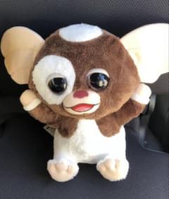 グレムリン　ギズモ　メガジャンボ　ばんざいポーズぬいぐるみのサムネイル