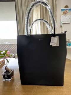 新品商品です。タケオキクチのトートバッグのサムネイル