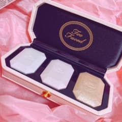【新品未使用】【再値下げ】Too Faced ハイライトのサムネイル