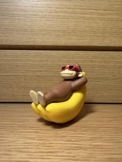 おさるのジョージ バナナ大好き！フィギュア3 バナナカウチのサムネイル