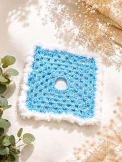 ハンドメイド かぎ針編み シュシュ ライトブルーのサムネイル