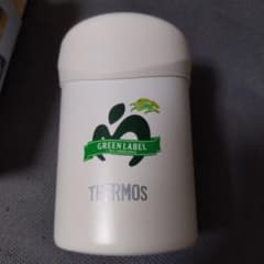 Mrs.GREEN APPLEとキリンコラボ THERMOS 保冷缶ホルダー - メルカリ