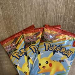 ポケモンカードMEGA マクドナルドハッピーセット2025プロモカード3パックのサムネイル