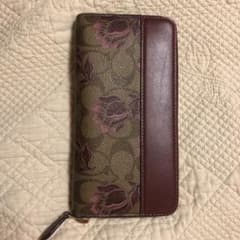 COACHのお財布のサムネイル