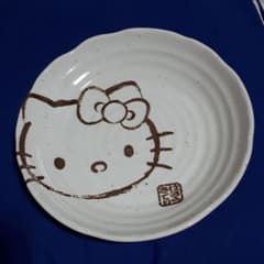 ハローキティ　美濃焼　皿のサムネイル