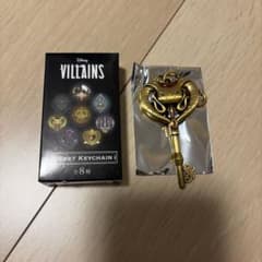 ゆ*。様 Disney VILLAINS ジャファー　シークレットキーホルダーのサムネイル