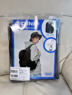 CUNE ブラック リュック・バックパックのサムネイル