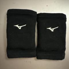 MIZUNO 肘サポーター フリーサイズ ブラック 2個セット バレーボールのサムネイル