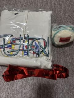 Vaundy グッズセット パーカー タオル イヤーマフのサムネイル