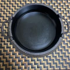 人間国宝　高橋敬典作　鉄鍋　すき焼き鍋　鋳鉄製 直径約　19cm 人間国宝 高橋敬典作 鉄鍋 すき焼き鍋 鋳鉄製 直径約 19cm - メルカリ