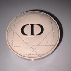 Dior ディオール フォーエヴァー クッション パウダーのサムネイル
