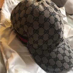 GUCCI CAPのサムネイル