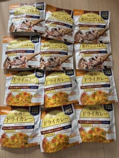非常用食品 きのこごはん & ドライカレーセットのサムネイル