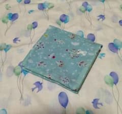 ハンカチに見えるサニタリーケース♡ミントグリーン♡ツリー柄のサムネイル