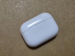 Apple AirPods Pro 本体 充電ケース 右耳イヤホンのみのサムネイル