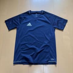adidas Tシャツのサムネイル