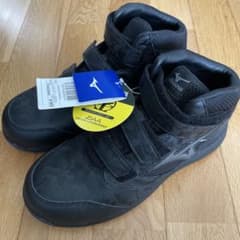 新品 ミズノ 安全靴 26.5 3E ワークマン購入 オールマイティ黒 新品 ミズノ 安全靴 26.5 3E ワークマン購入 オールマイティ黒 - メルカリ