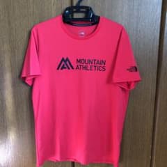 THE NORTH FACE Tシャツのサムネイル
