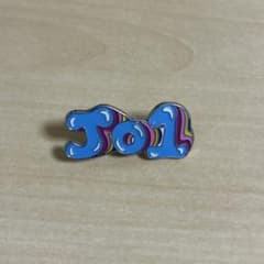 JO1 ピンバッジ ファンクラブ 継続特典のサムネイル