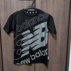 New Balance キッズ 半袖Tシャツ ブラックのサムネイル