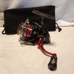 Daiwa AEGIS 2506 スピニングリール 袋あり Daiwa AEGIS 2506H スピニングリール （おまけつき） - メルカリ