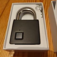 スマート指紋認証南京錠 USB充充電式のサムネイル