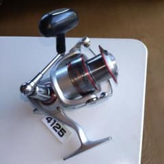 No.4125 DAIWA LEGALIS 4000 スピニングリール 本体 No.4125 DAIWA LEGALIS 4000 スピニングリール 本体 | Mercari