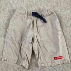 ハイキング　ショートパンツ　130cmのサムネイル
