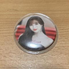 TWICE ミナ　缶バッジのサムネイル