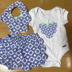 abc 【70-80】ロンパース、かぽちゃパンツ、スタイ3点セットのサムネイル