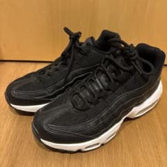 NIKE AIR MAX 95 ブラック ホワイト　24cmのサムネイル