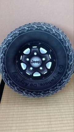 さとし様。jeepタイヤクッションのサムネイル