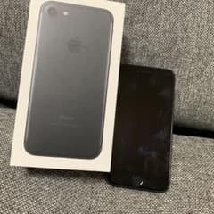 iPhone7  2/27まで掲載しますのサムネイル