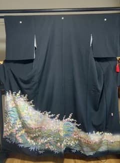 豪華黒留袖 友禅 作家物 松竹梅 暈し染め 逸品 - メルカリ