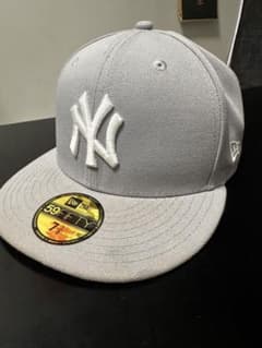NEW ERA ニューヨークヤンキース キャップ グレーのサムネイル