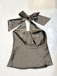 ZARA ホルターネック リボン トップス ブラウンのサムネイル