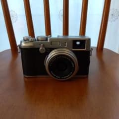 FUJIFILM Finepix X100 シルバーのサムネイル